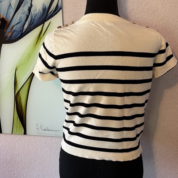 Shirt juniors size large - Picture 3 of 4